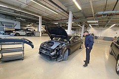 奥迪4S店恶意损坏车主车辆，欺瞒消费者骗保!